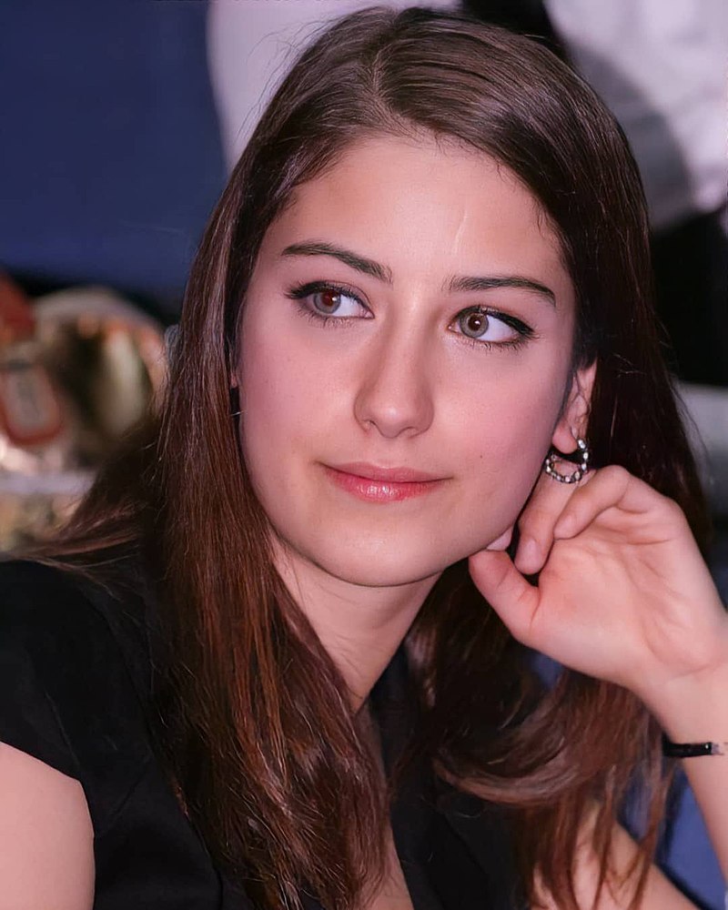 Domuz gribi olan Hazal Kaya’dan haber var! Son halini paylaştı, o detay hayranlarının gözünden kaçmadı…