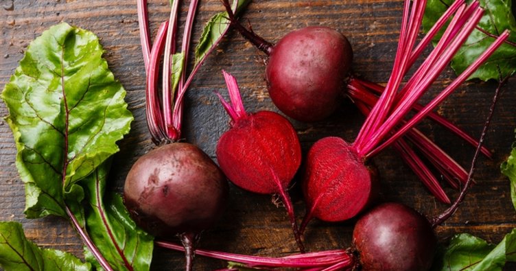 Alzheimer’a karşı kırmızı pancar tüketin!