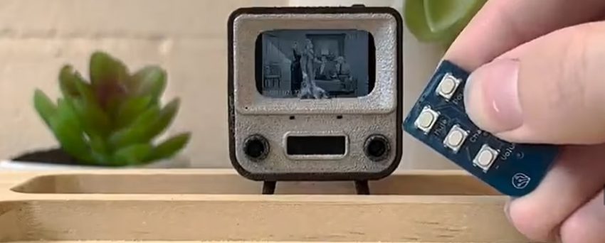 Dünyanın en küçük televizyonu üretildi! Boyutları tahmin edemeyeceğiniz kadar küçük