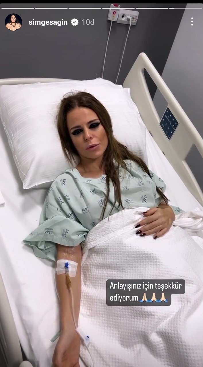 Simge Sağın’dan güzel haber!