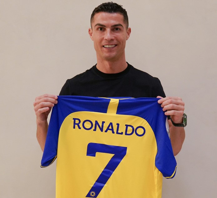 Ronaldo ilk günden büyük gaf yaptı, hangi takımda olduğunu unuttu, Suudileri kızdırdı!