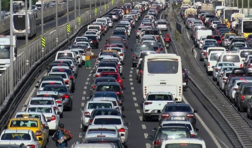 İstanbul’da 30 Ağustos’ta kapalı olacak yollar açıklandı