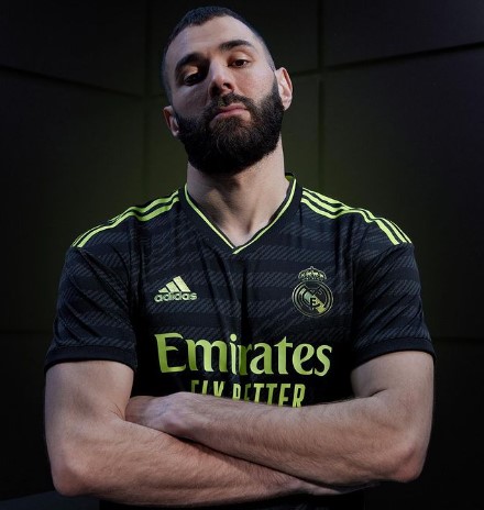 Benzema sahnede çıktı! Liverpool – Real Madrid maçına kaleciler ve Benzema damga vurdu…