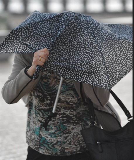 İstanbul’da hafta sonu planı olanlar dikkat! Meteoroloji saat verip uyardı…